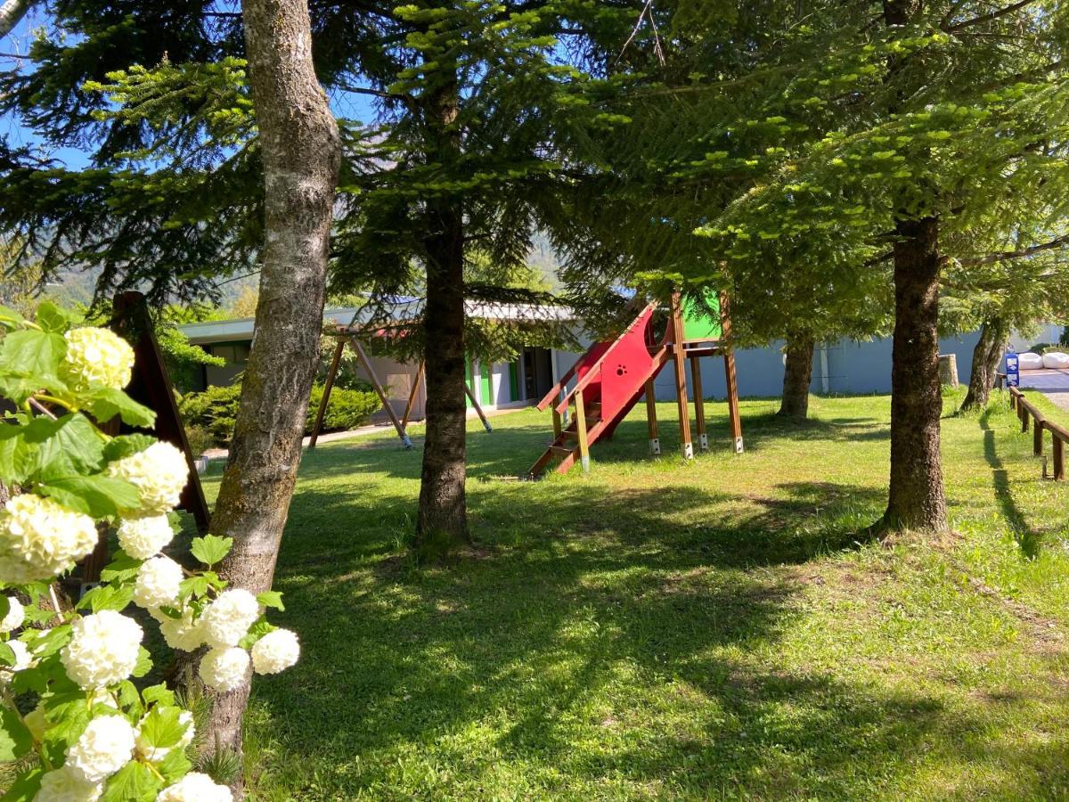 Hotel Camping Due Laghi Levico Terme Exterior foto